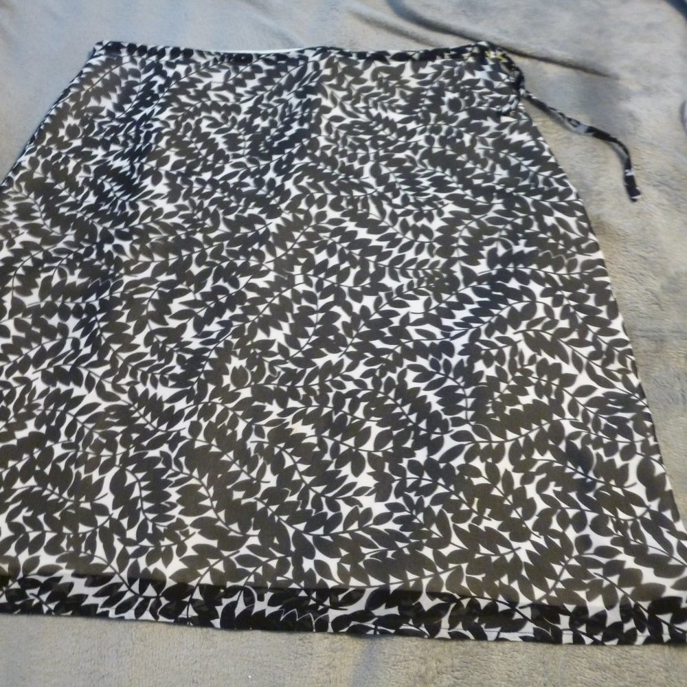 Lightweight lined Midi Skirt for Women/ zipper